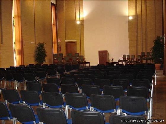 Hotel Villa Aricia Ariccia Instalações foto
